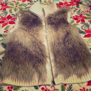 Fur vest